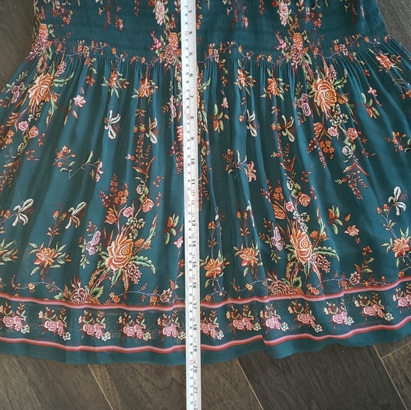 Skirt - Picture 5 of 8